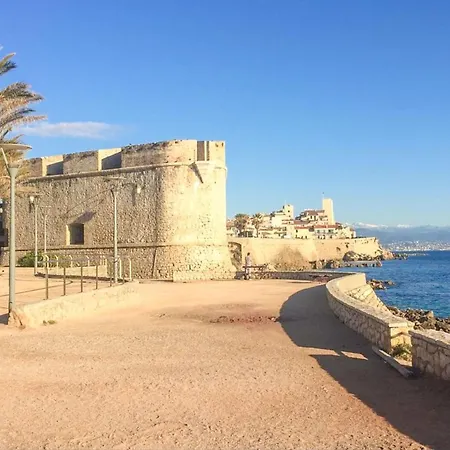 4 Guests Front Of The Sea Casa vacanze Antibes